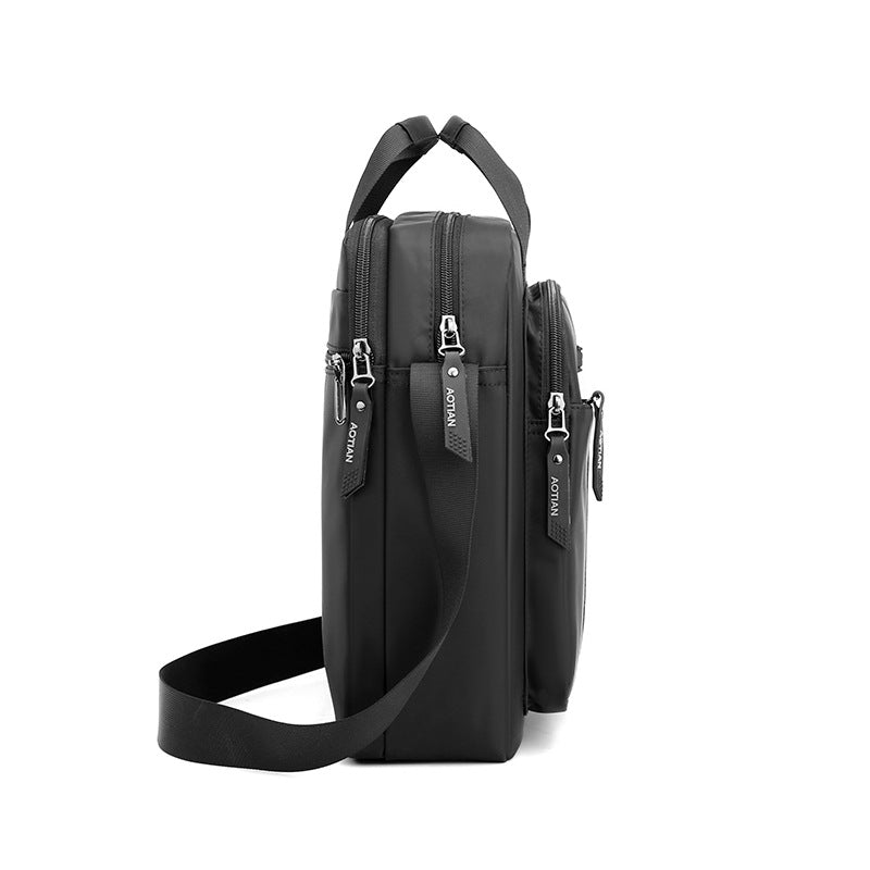 Vertical Version Of The Hot Men's Casual Business One-Shoulder Messenger