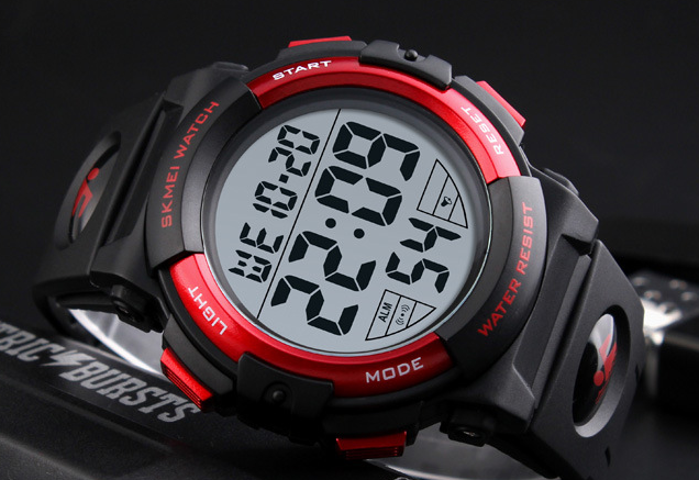 Moment Beauty Multifunction Sports Watch