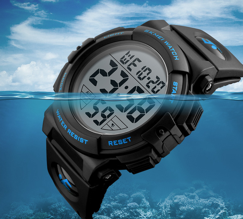 Moment Beauty Multifunction Sports Watch