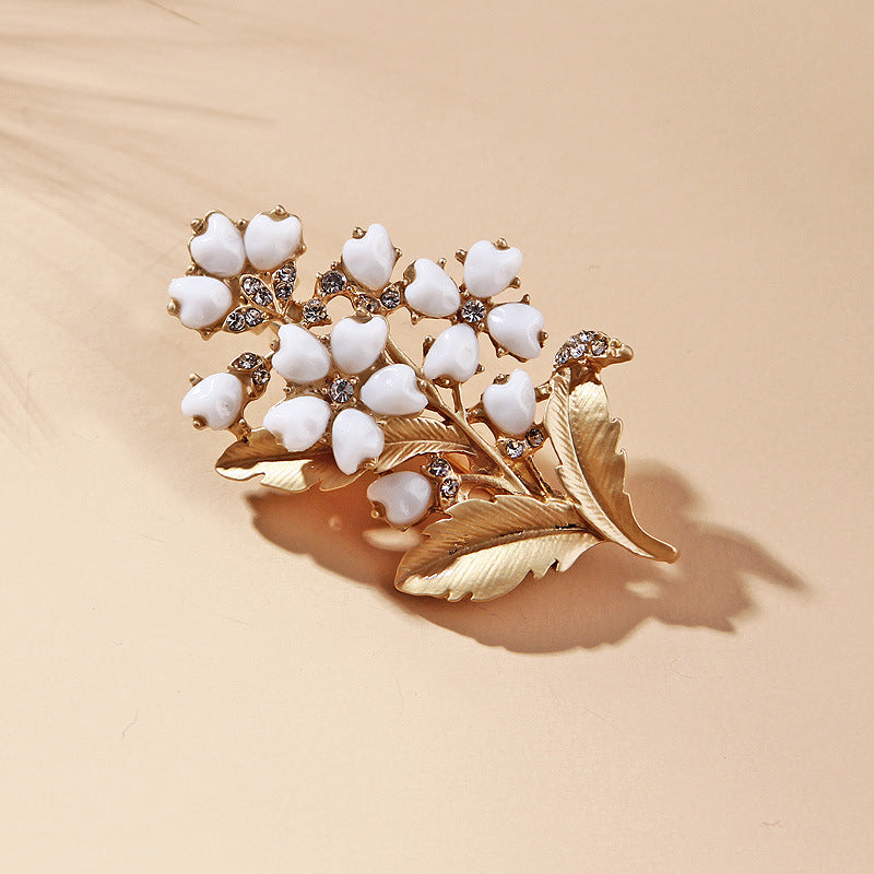 Lily Lily Of The Valley Elegant Pearl Retro Plant Flower Brooch Women S High Grade Creative Pin Clothing Decoration