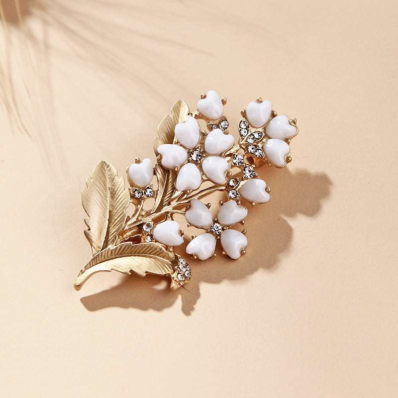 Lily Lily Of The Valley Elegant Pearl Retro Plant Flower Brooch Women S High Grade Creative Pin Clothing Decoration