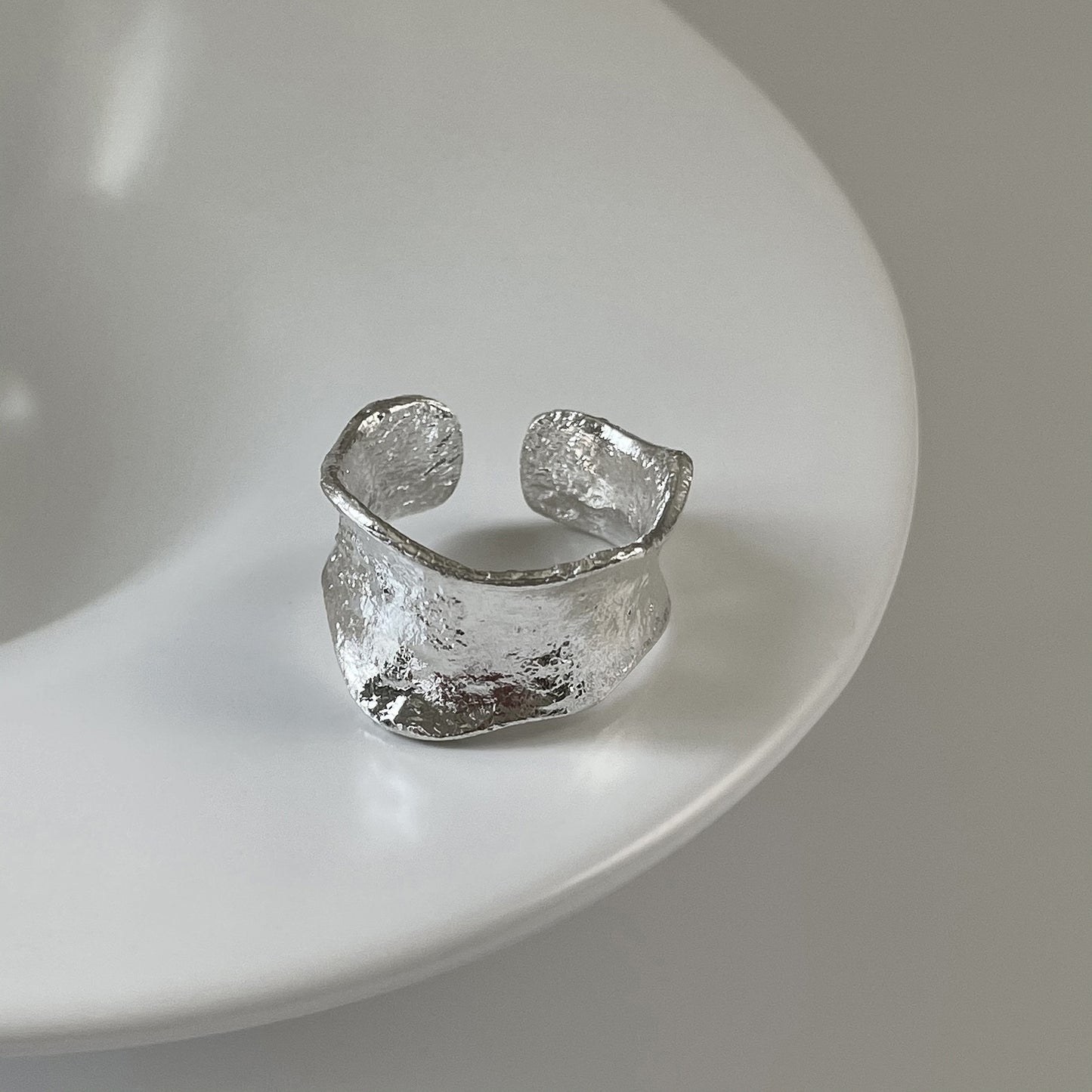 Geometric Irregular Water Drop Ring