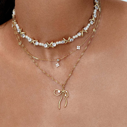 Niche Bone Chain Bow Zircon Sweet Necklace Copper-Plated Gold