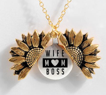 Sunflower Double-Layer Lettering Necklace