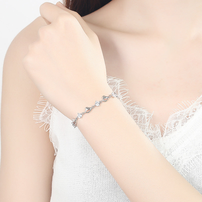 Women's Fashion Simple Heart Bracelet