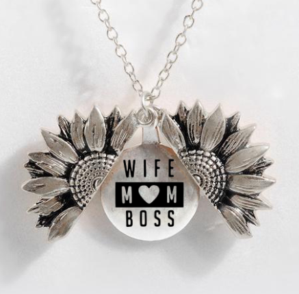 Sunflower Double-Layer Lettering Necklace