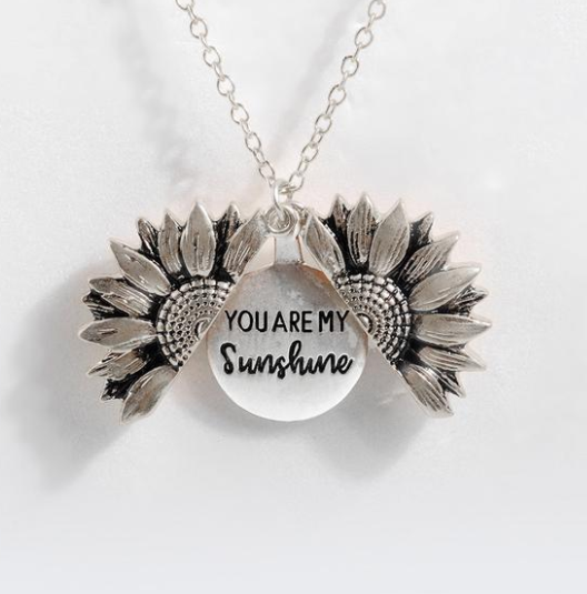 Sunflower Double-Layer Lettering Necklace