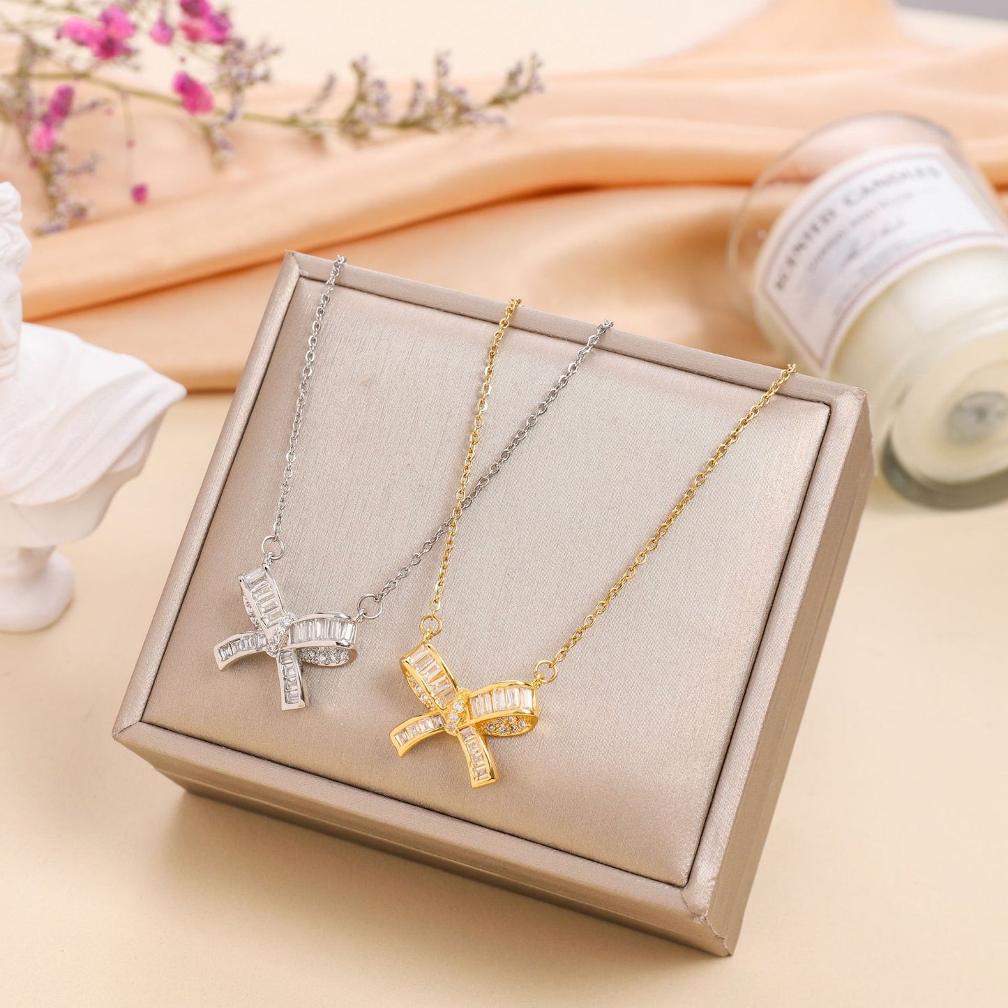 Bow Titanium Steel Necklace Female Light Luxury Minority Design Sense