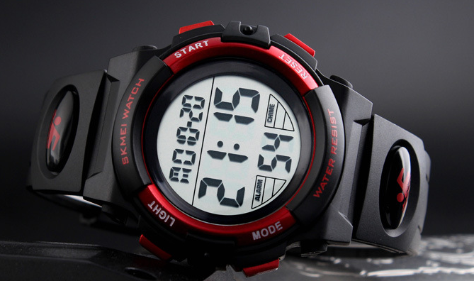 Moment Beauty Multifunction Sports Watch