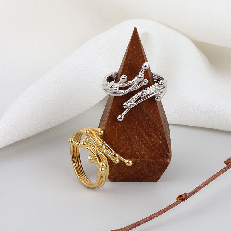 Simple And Versatile Heterogeneous Irregular Branches Net Celebrity Ring