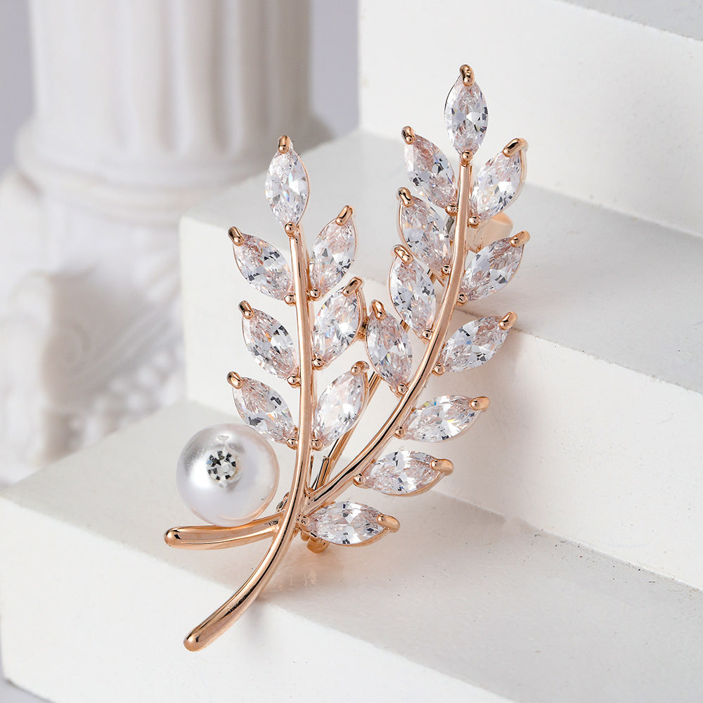 High-Grade Leaf Pearl Brooch For Women