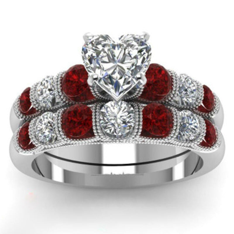 Statement Fashion Set Ring With Heart Shaped Diamonds