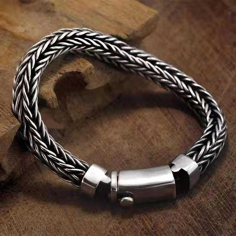 Hand-Woven Hemp Rope Bracelet Men Domineering Personality