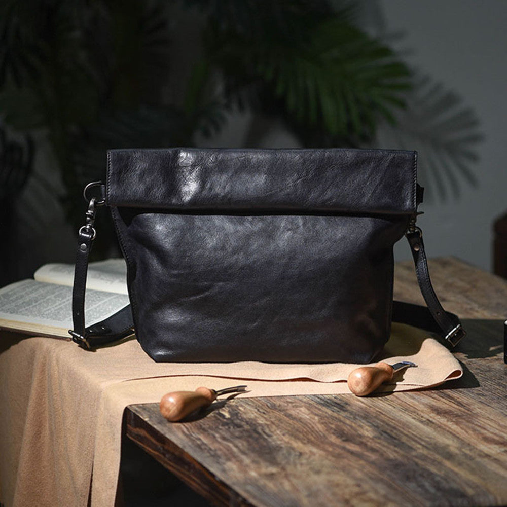 Vintage Vegetable Tanned Leather Handmade Men's Shoulder Bag