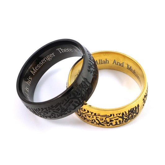 Fashionable Golden Black Doctrine Ring Etching Letters