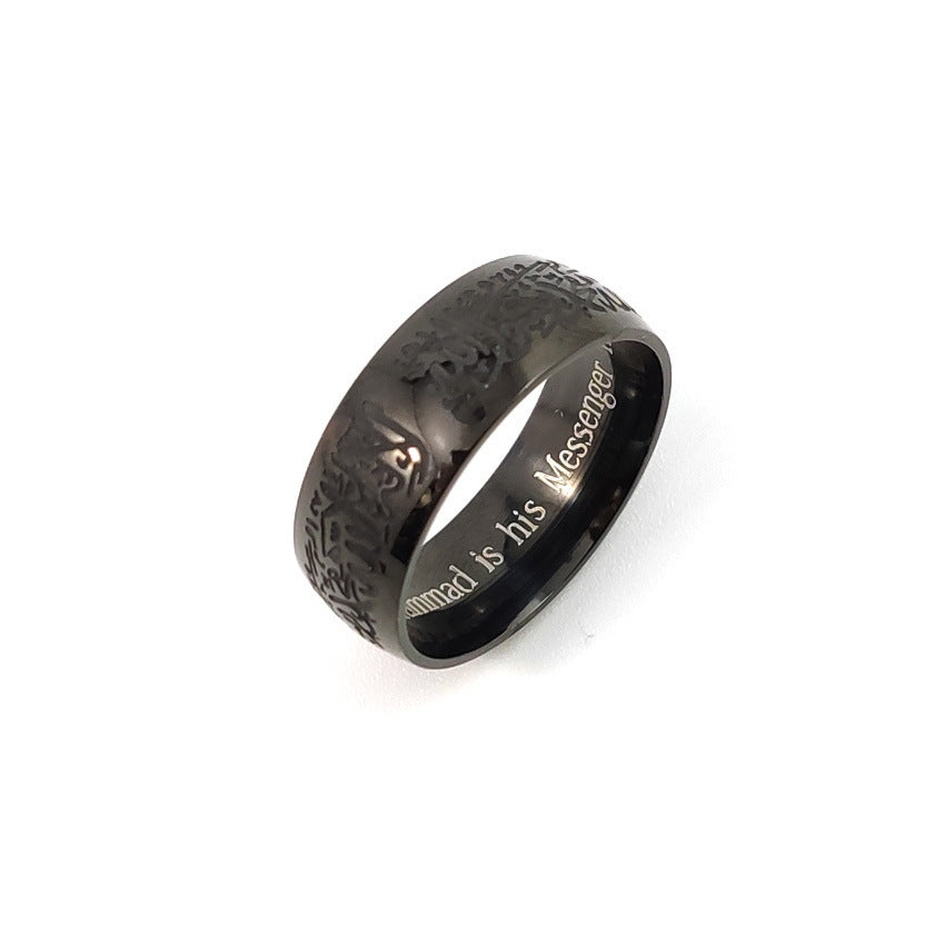 Fashionable Golden Black Doctrine Ring Etching Letters