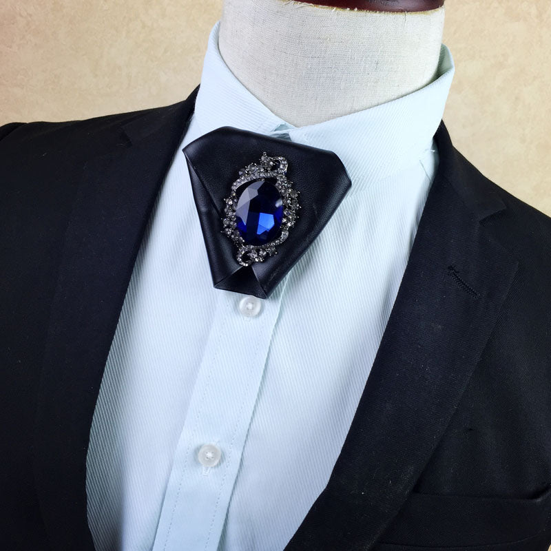 Men's Bow Tie With Metal Diamond Tassel