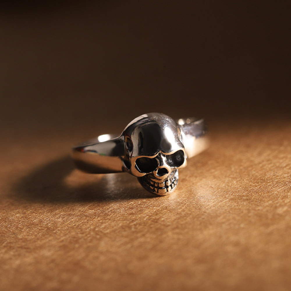 Silver Simple Fashion Skull Men's and Women's Closed Ring