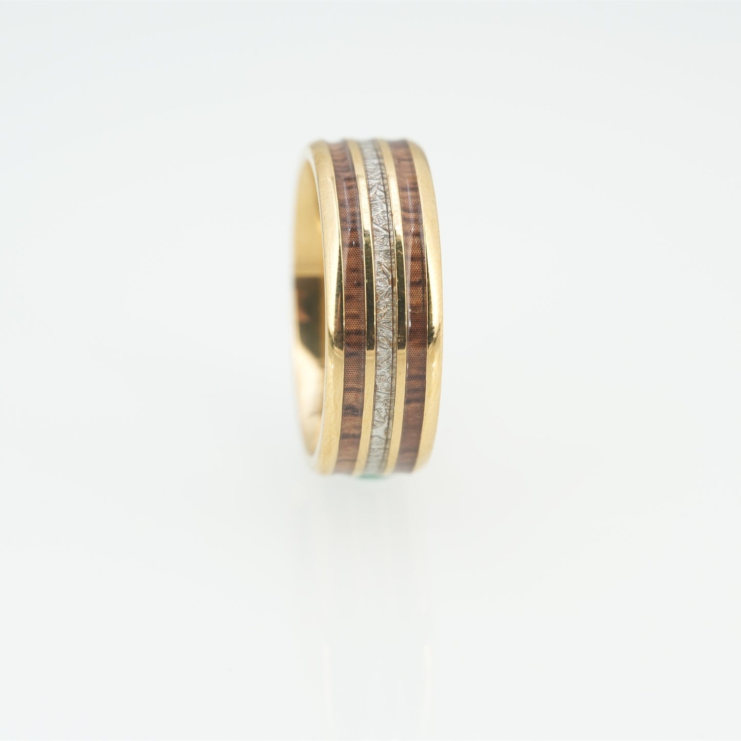 Delicate Tungsten Steel Inlaid Ice Silk Ring