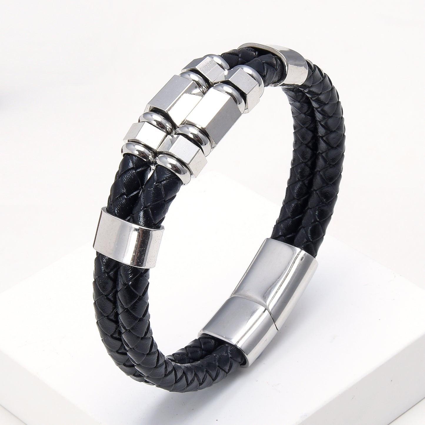 Bracelet Men and Women Leather Stainless Steel Magnet Buckle