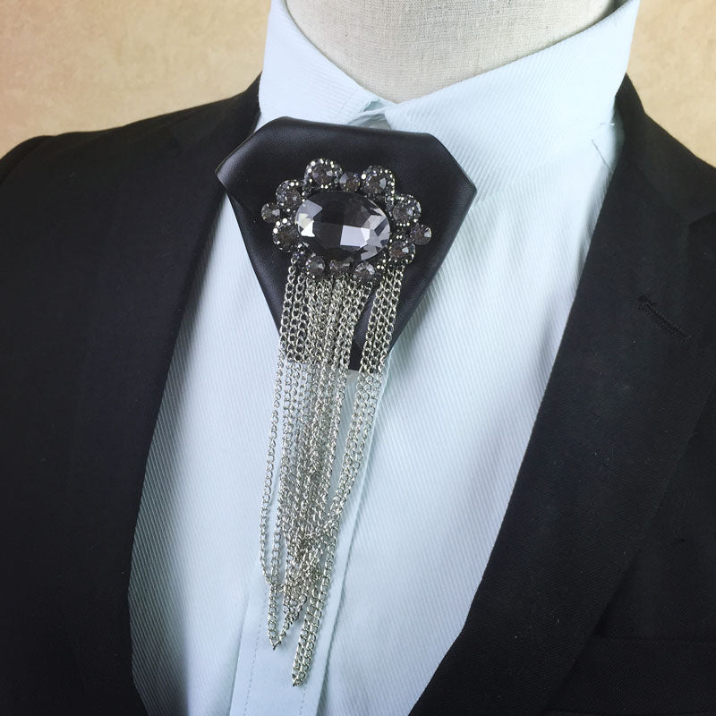 Men's Bow Tie With Metal Diamond Tassel