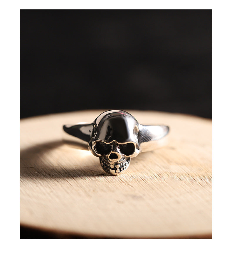 Silver Simple Fashion Skull Men's and Women's Closed Ring