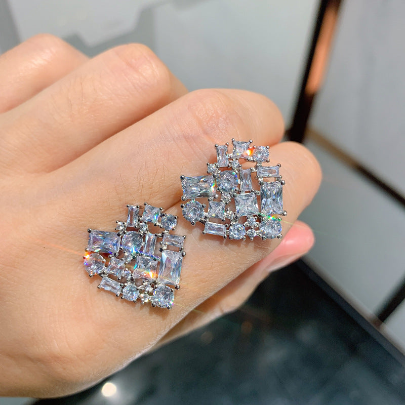 Popular Internet Celebrity Xiaoqing'S Hot High-Carbon Simulation Diamond Ring