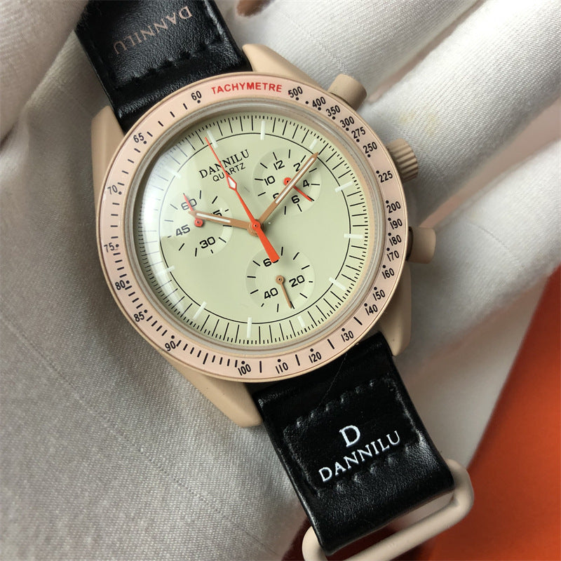 Multi-Function Quartz Watch With Belt