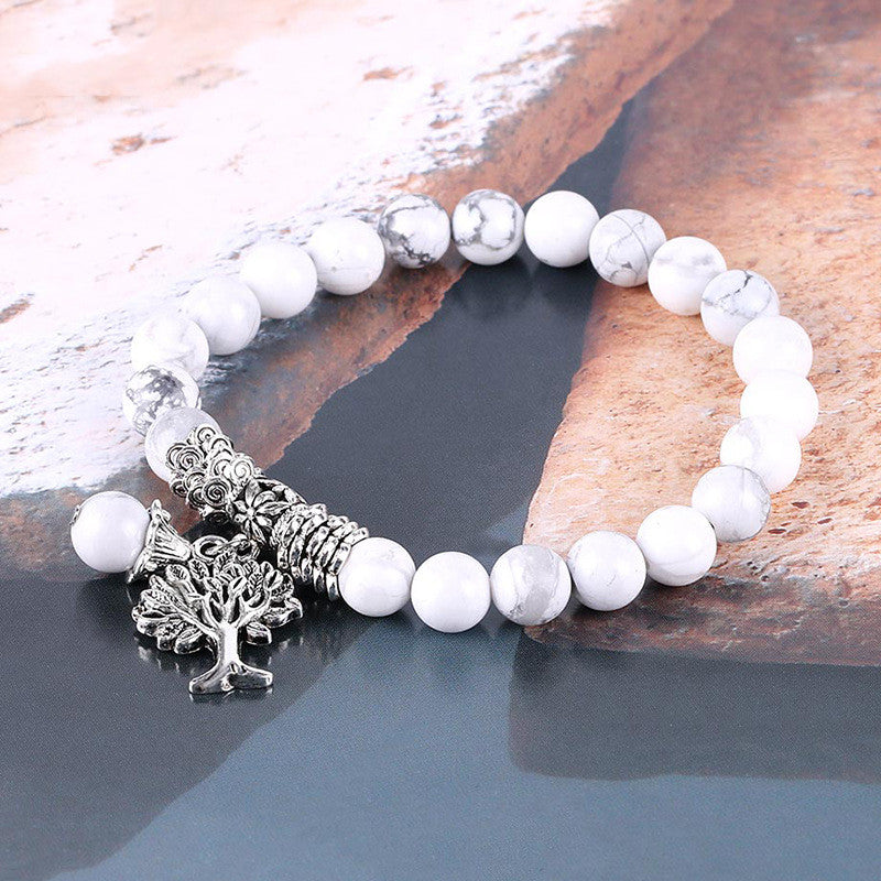 Vintage Frosted White Pine Bead Bracelet